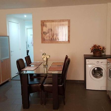 Apartment + Studios Insulinde 提耳堡 外观 照片