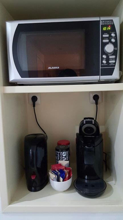 Apartment + Studios Insulinde 提耳堡 客房 照片