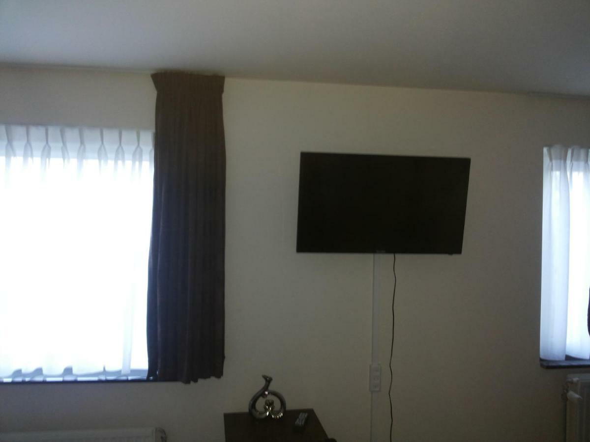 Apartment + Studios Insulinde 提耳堡 外观 照片